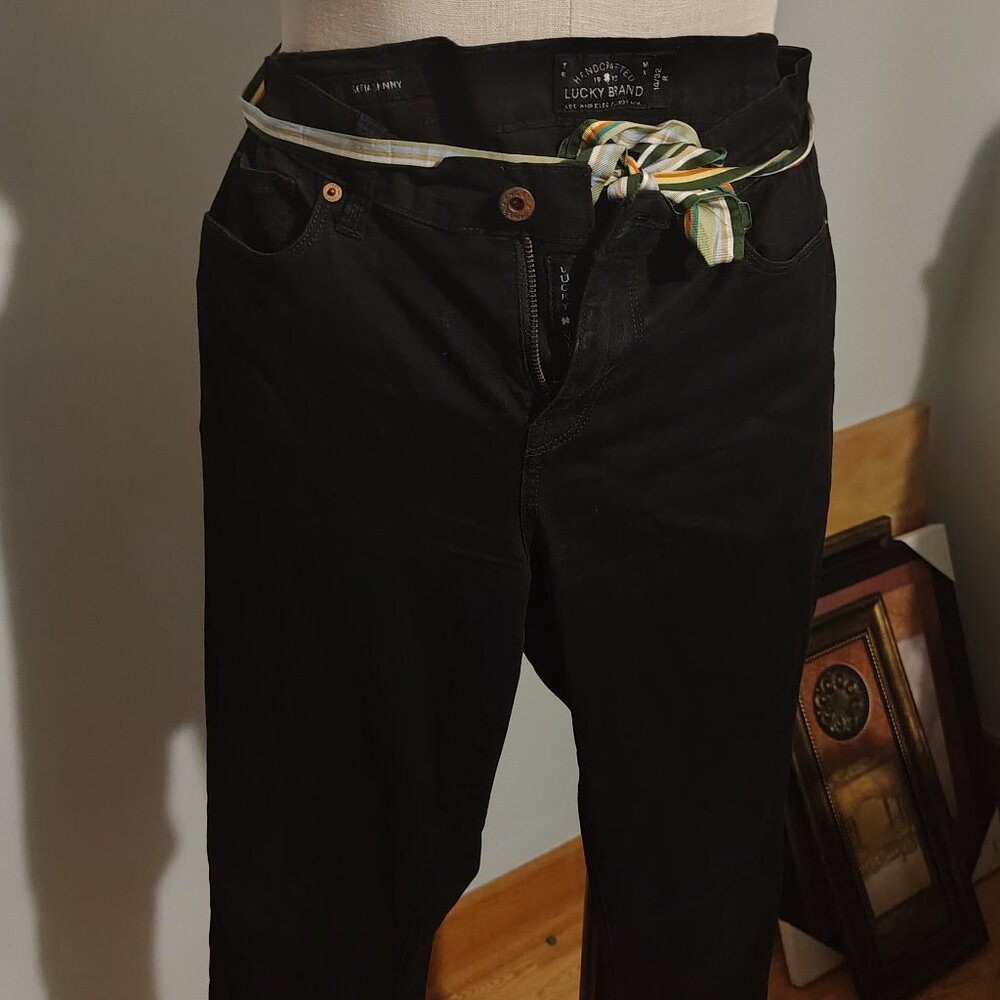 Black lucky brand pants long 32 inches